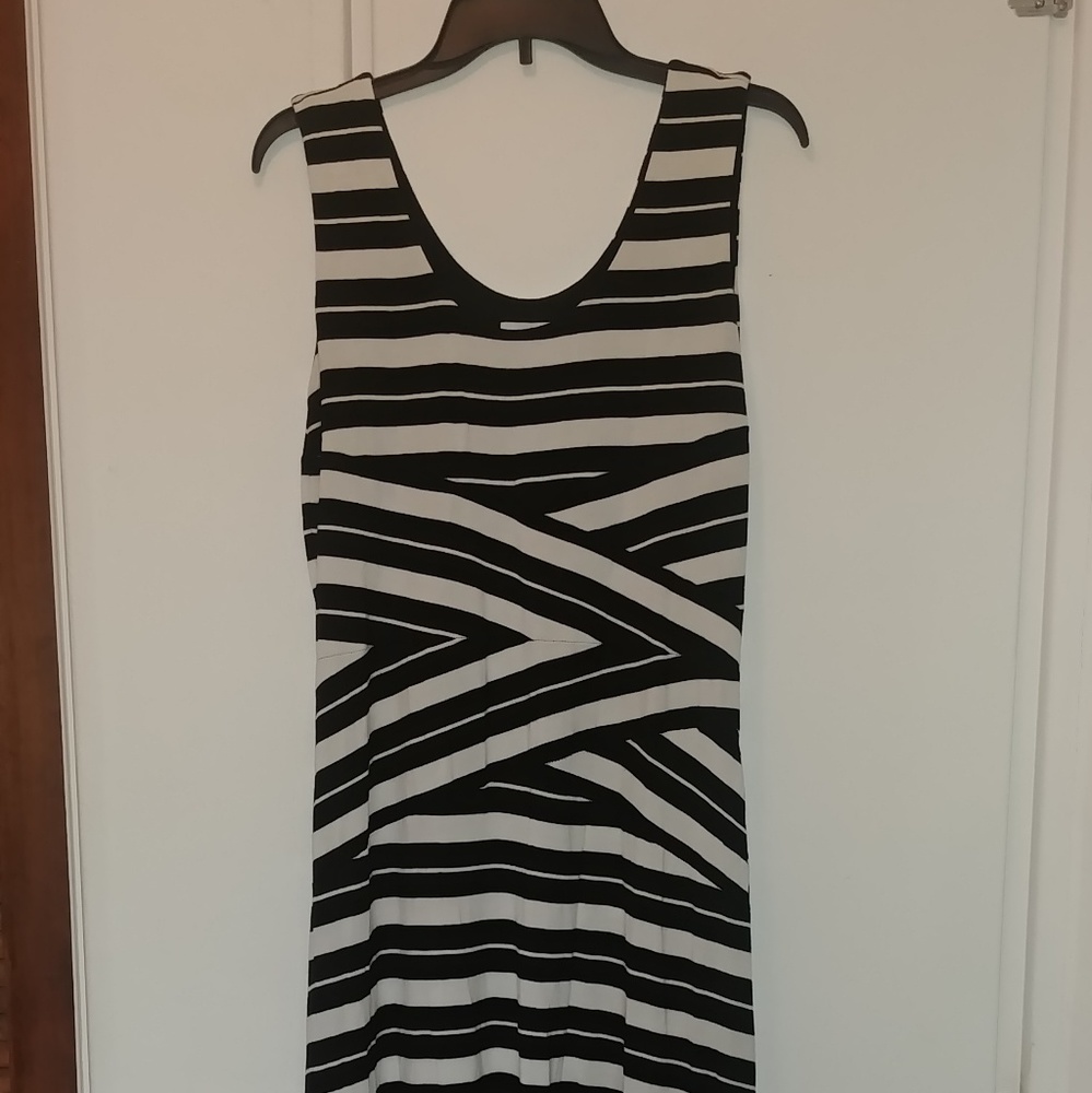 Spring is here! Calvin Klein long dress, XL